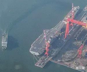 {線上賭場}(台湾名嘴谈003号航母下水)
